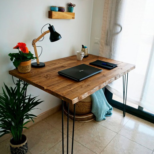 Mitu Desk mit unregelmäßiger Kante